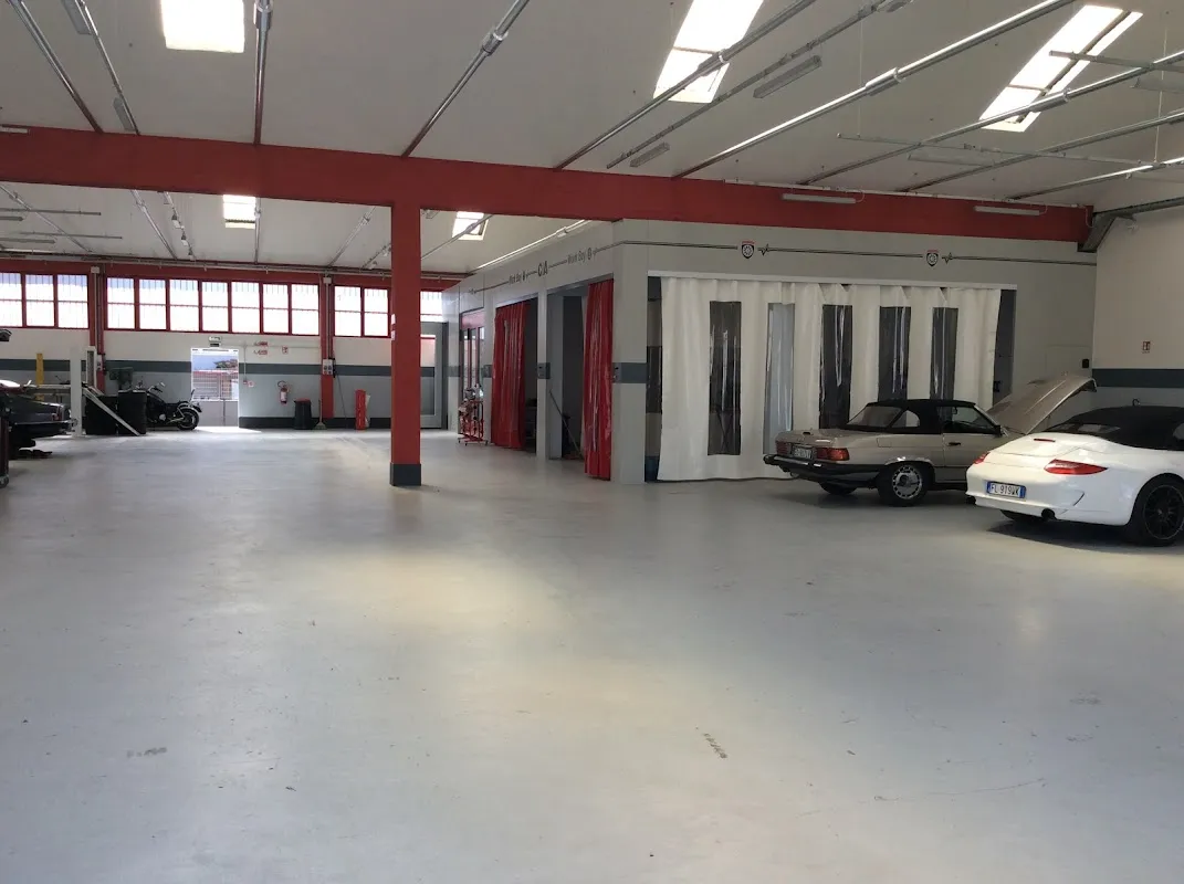 Carrozzeria Multiservizi Prima - Immagine 1