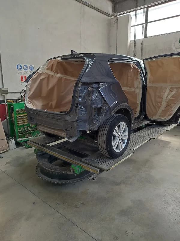 Autocarrozzeria La Dogana - Immagine 1