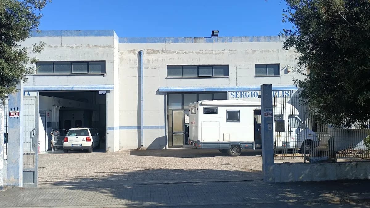 Autocarrozzeria Sergio Melis - Immagine 1