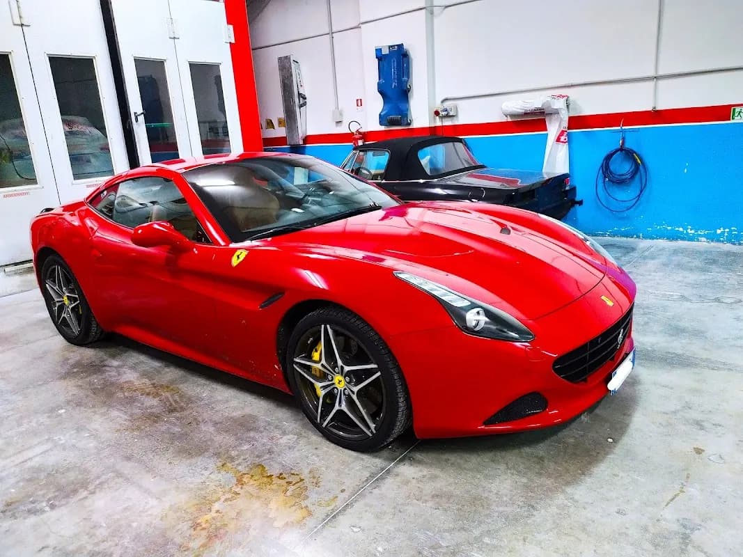 Carrozzeria Miniello - Immagine 1