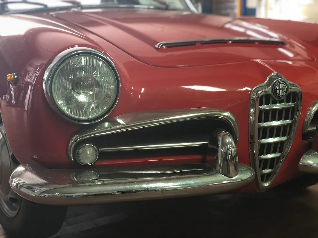 Autocarrozzeria Sestese - Immagine 1