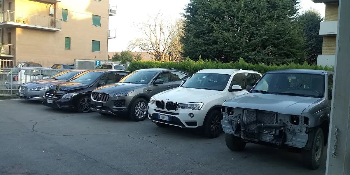 Carrozzeria Magikar Snc - Immagine 1