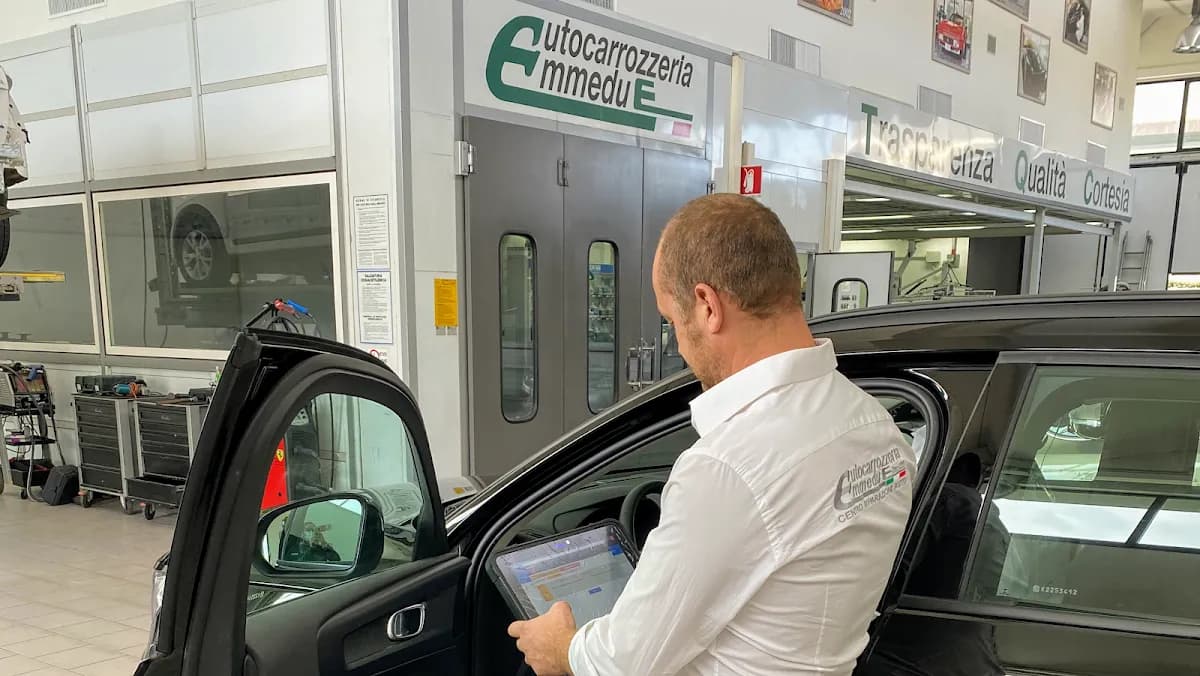 Autocarrozzeria Emmedue snc - Immagine 1