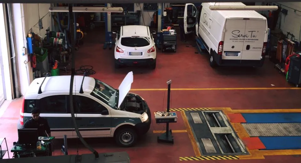 Autofficina - Centro Revisioni Auto & Moto - Fabro Filippo & C SAS - Immagine 1