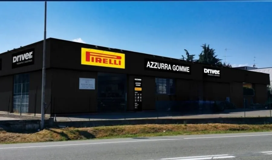 Azzurra Gomme Driver Center Oleggio - Immagine 1