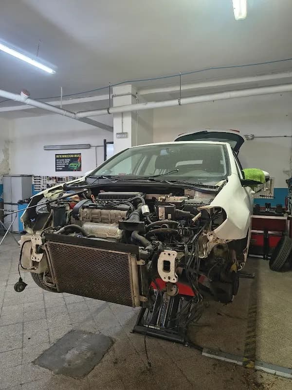 Autocarrozzeria Muzio - Immagine 1