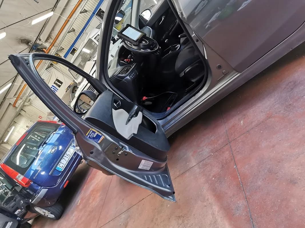 Autofficina Elettrauto Accordini - Immagine 1