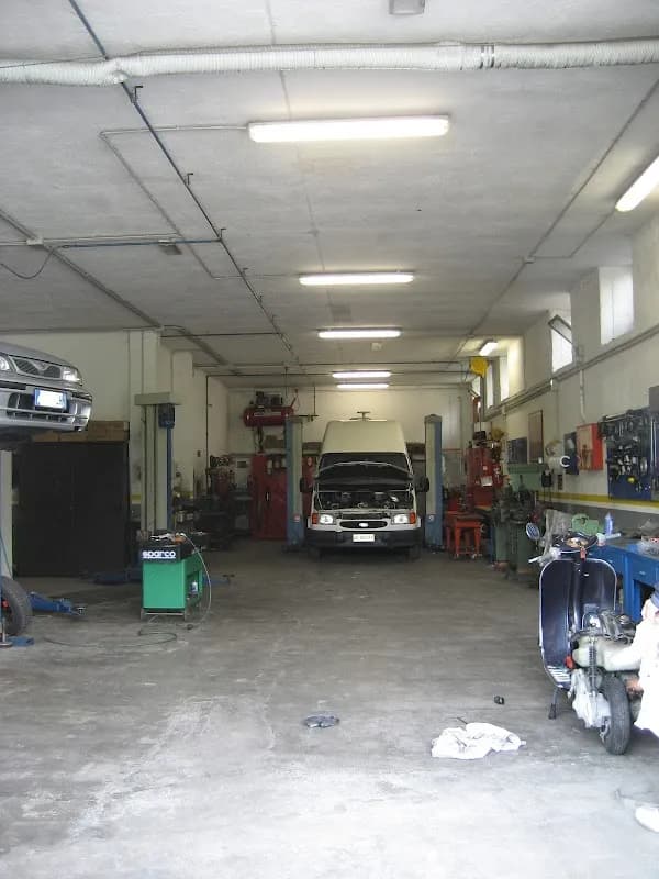 Autoriparazioni Paonessa Service Snc - Immagine 1