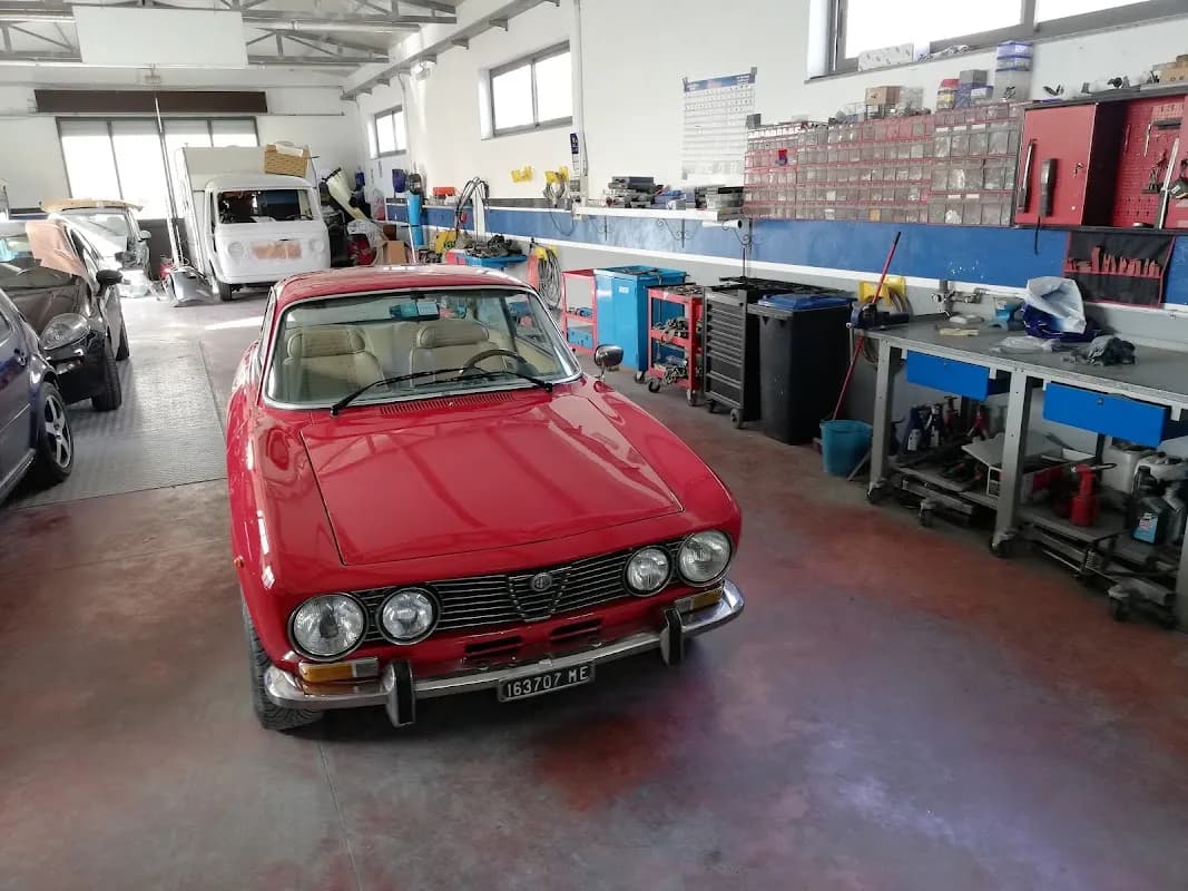 Autocarrozzeria Rosy Car - Immagine 1