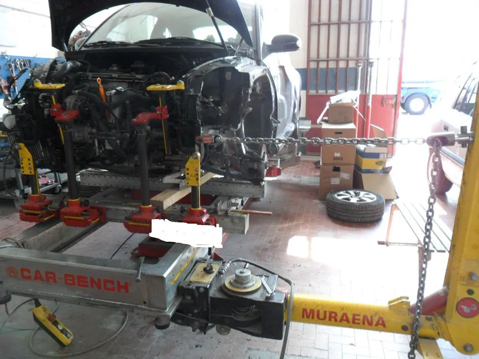 AUTOCARROZZERIA VITALONI & SALLEI - Immagine 1