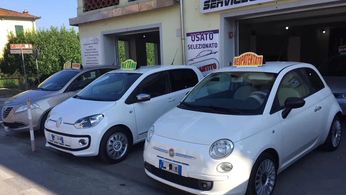 Autofficina Service Car di De Rossi e Giusti - Immagine 1