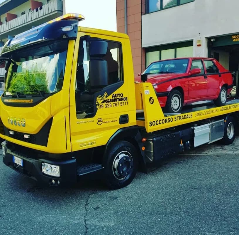 Auto Assistance Abschleppdienst Soccorso stradale - Immagine 1