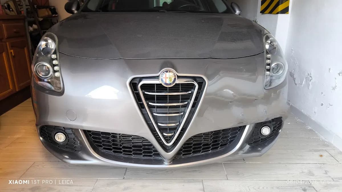 Autofficina Carrozzeria Sport snc - Immagine 1