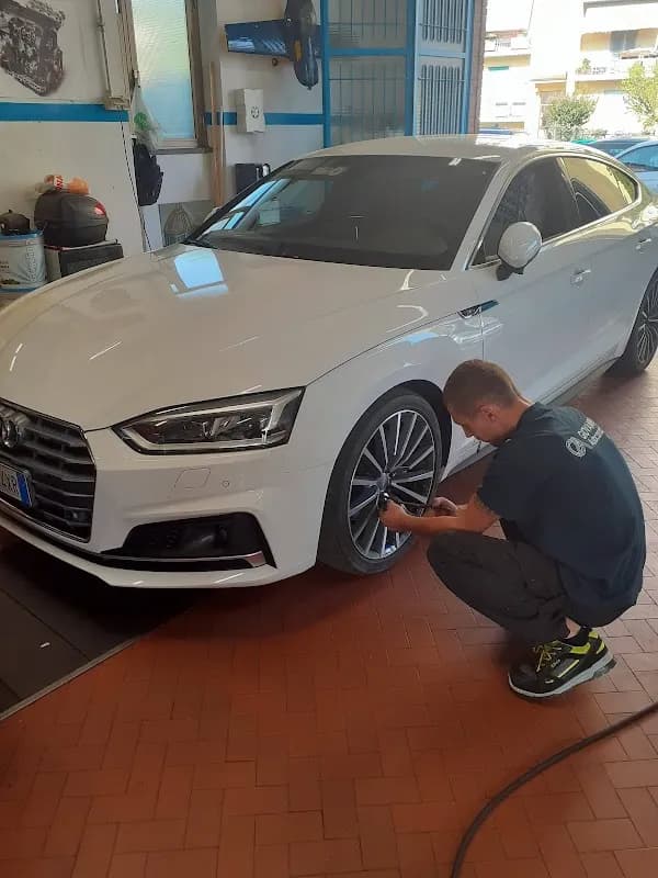 Autofficina Nicola Meccanico ed Elettrauto - Immagine 1