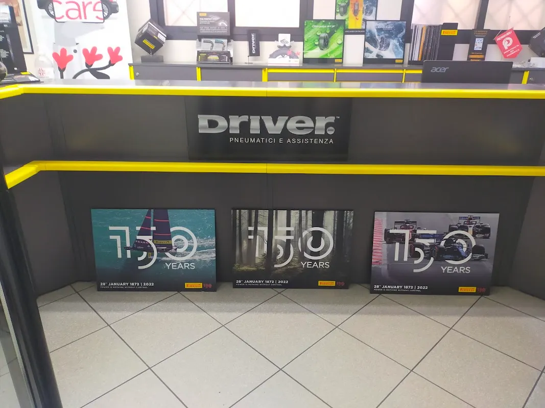 AD PNEUMATICI S.A.S. Driver Center Pirelli - Immagine 1