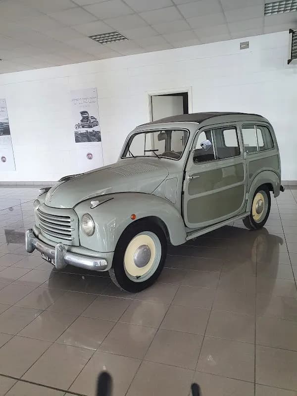 Autocarrozzeria A.R.B.M. S.r.l. - Immagine 1