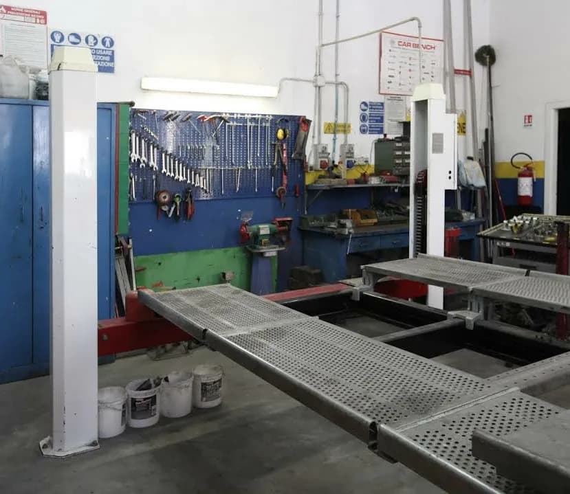 Autocarrozzeria Mandanac - Eurorepar Car Service - Immagine 1