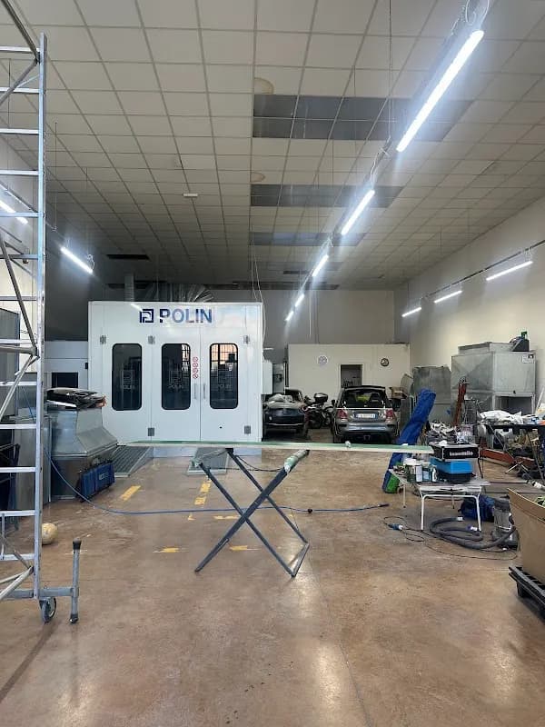 Autocarrozzeria Frontera - Immagine 1