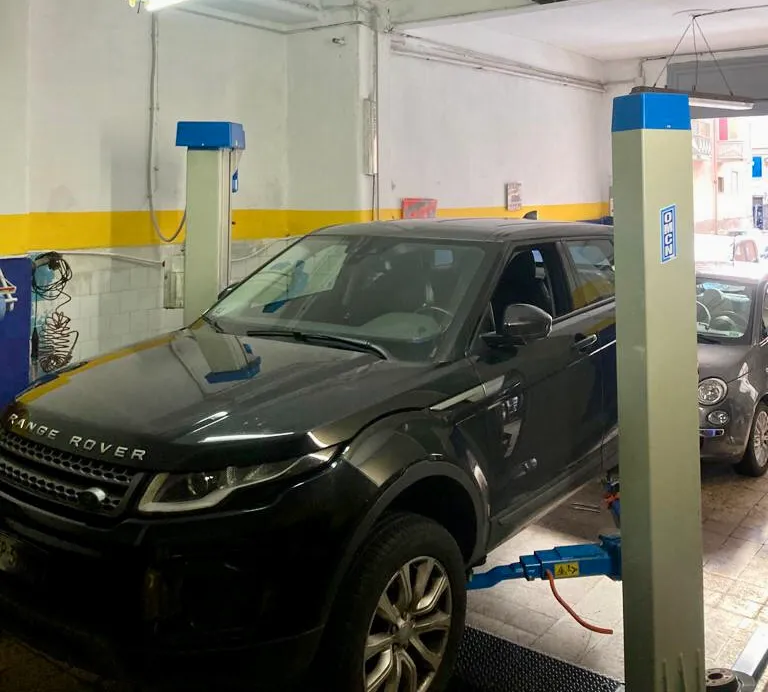 Autofficina Salerno Motor Center - Immagine 1