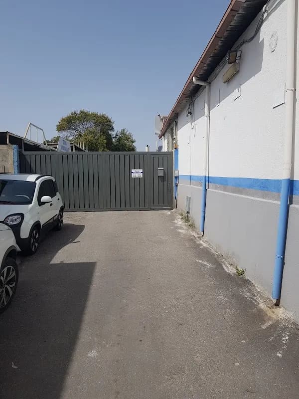 Autocarrozzeria Basile - Immagine 1