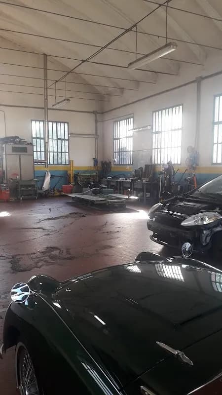 Autocarrozzeria Bartoli Rigattieri Zini - Immagine 1