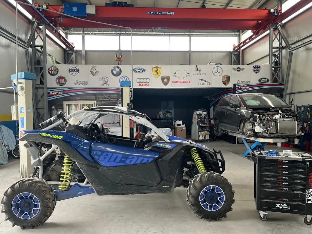 Autocarrozzeria F&F - Immagine 1