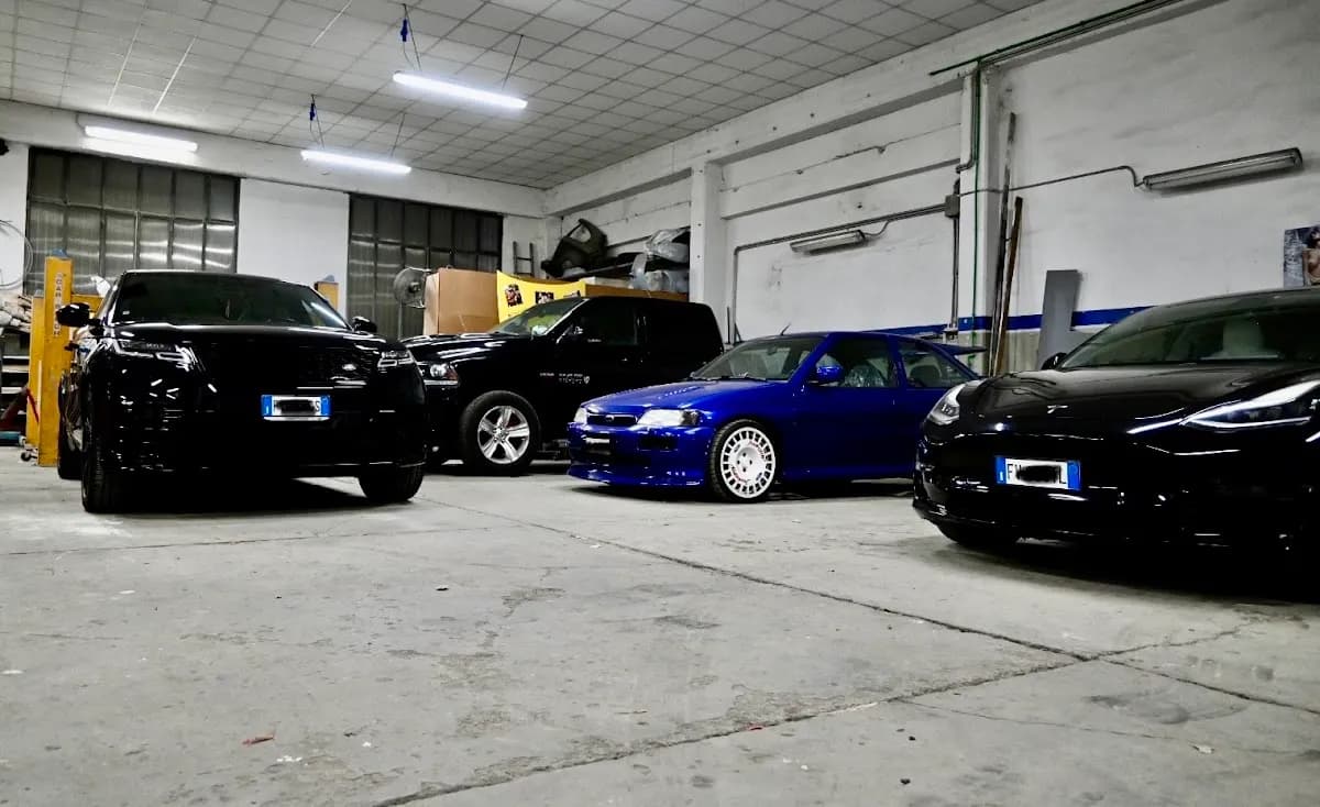 Autocarrozzeria Cattini di Valentini Federico - Immagine 1