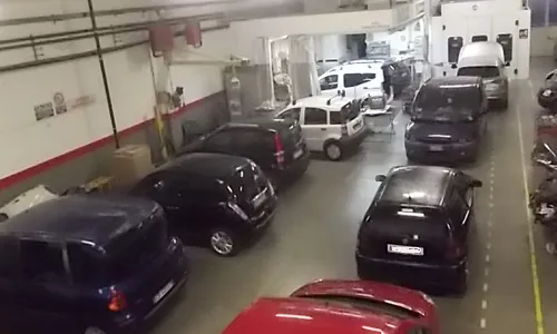 Autocarrozzeria Gruppo Artigiani Carrozzai Valentino - Immagine 1