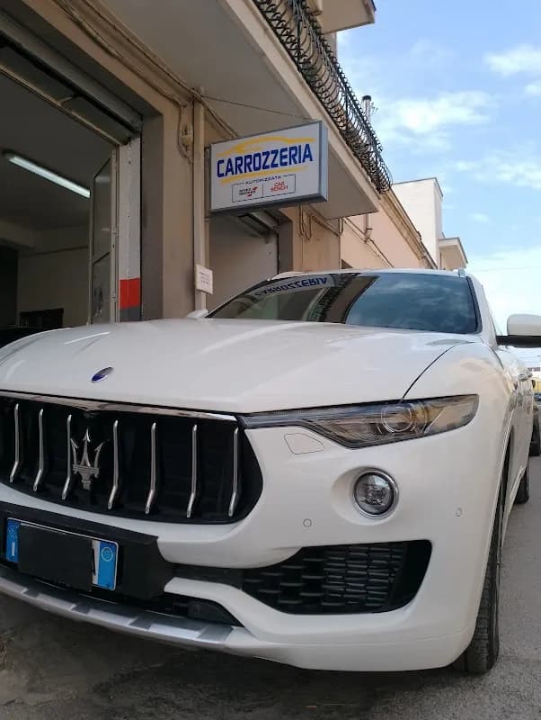 Autocarrozzeria Via Delli Conchi - Immagine 1