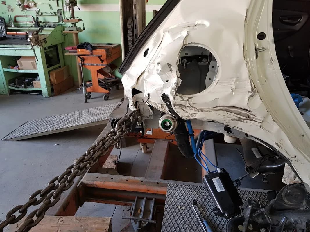Carrozzeria Meloni - Immagine 1