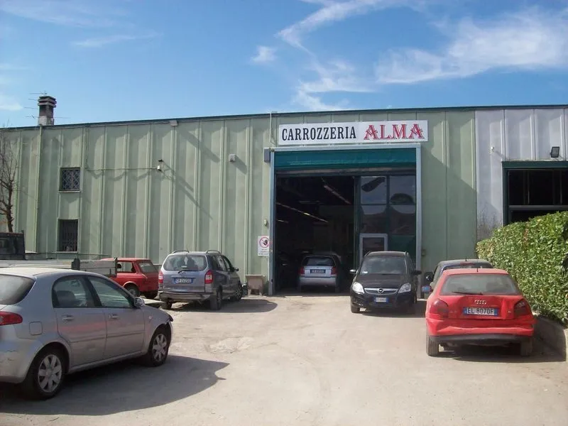 Autocarrozzeria Alma C.G.C. - Immagine 1