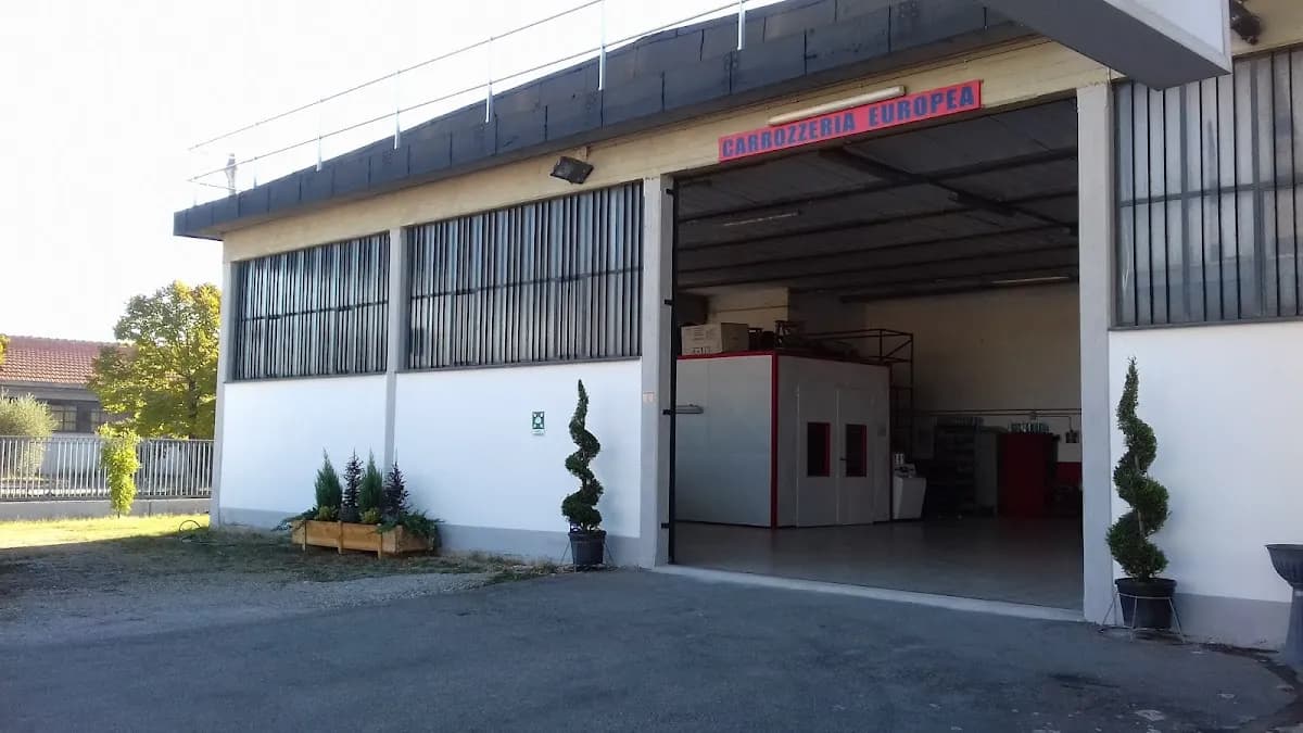 Carrozzeria Europea di Ioanna Simone - Immagine 1